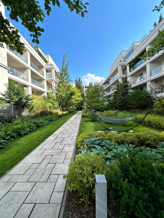 Sprzątanie osiedli Warszawa 1 S19 Teren