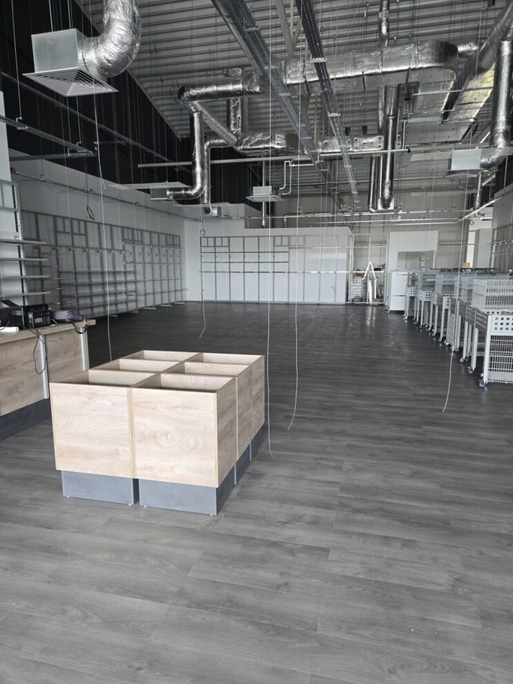 Sprzątanie sklepów - profesjonalne przygotowanie lokali usługowych 2 Zdjęcie Whatsapp 2025 08 02 O 18.05.56 0e46528b